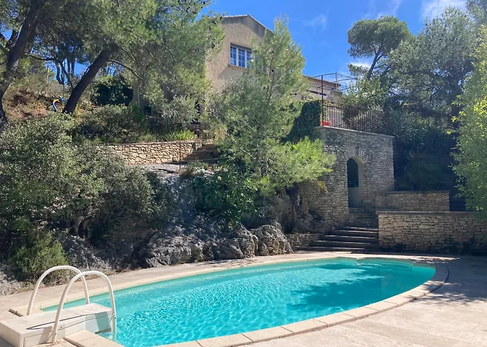 Le Gite Sous Les Pins